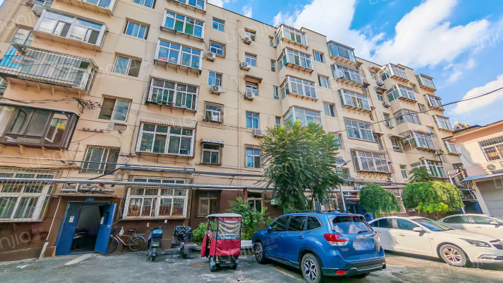 济南市化工局第二宿舍外景图