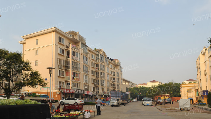 红卫小区外景图