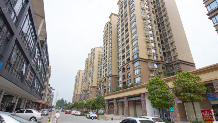 太阳城巧克力外景图