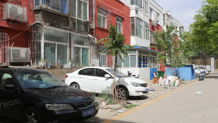 成套局宿舍外景图