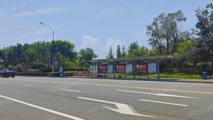 国鸿中心外景图