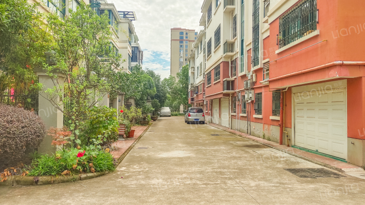 高川花苑外景图