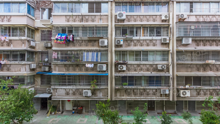 东盛市场外景图