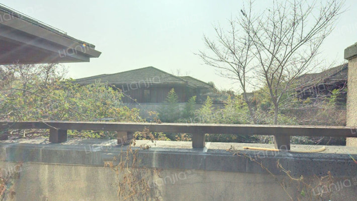 郡西别墅外景图