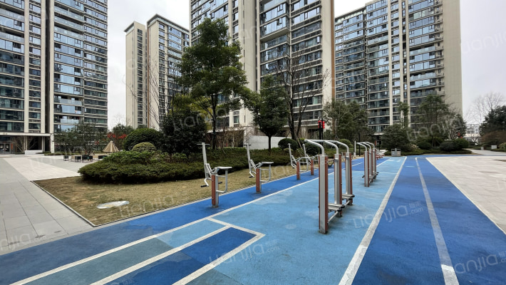 中绿康桥外景图