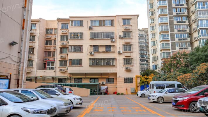 管委会第一家属院外景图