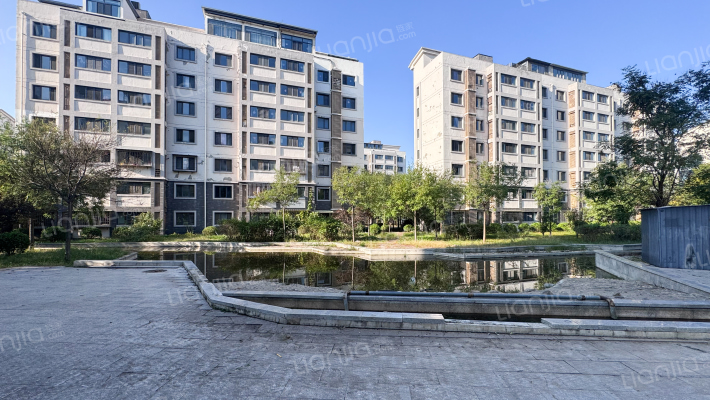 水墨兰庭外景图