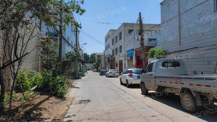 西郊乡高屯村外景图