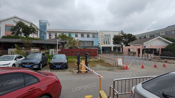 太湖御王府外景图