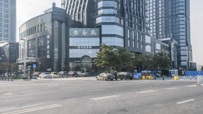 格拉姆商务大厦外景图