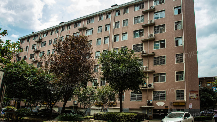 阳光水岸小区外景图