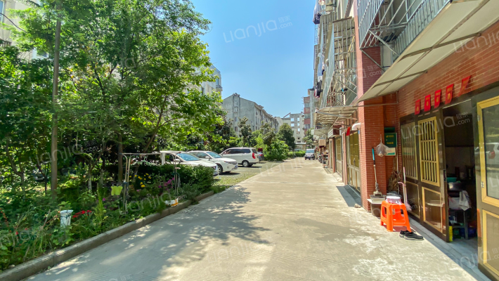 庆余小区西区外景图