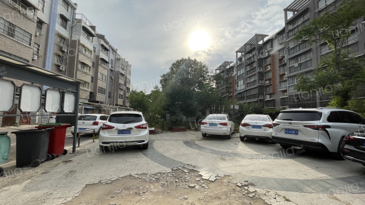 在水一方北区外景图