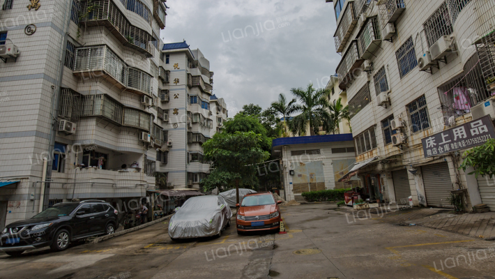 悦华公寓外景图