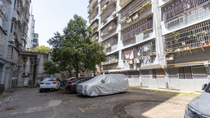 工商银行宿舍外景图