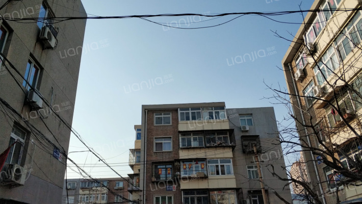 轧一大楼外景图