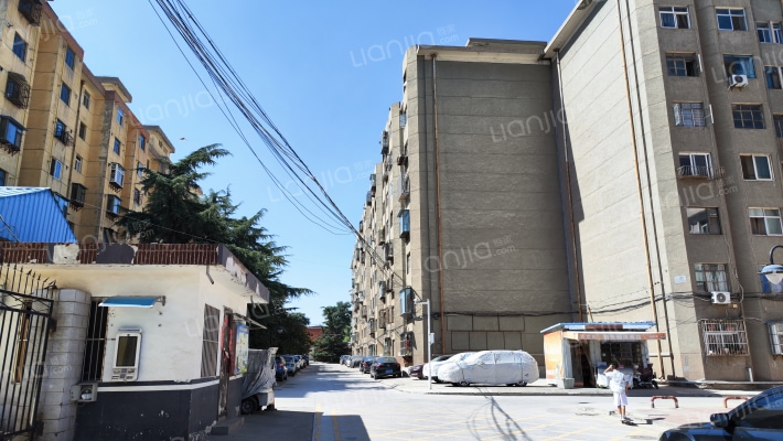 厂前小区外景图