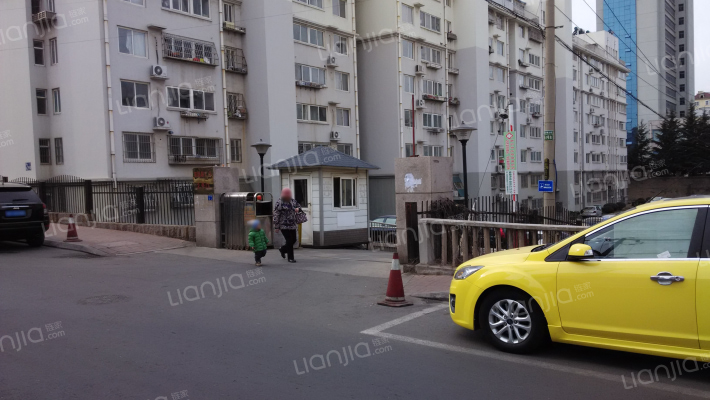 青岛理工大学安达路公寓外景图