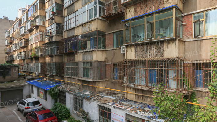 甘肃省农付公司家属院外景图