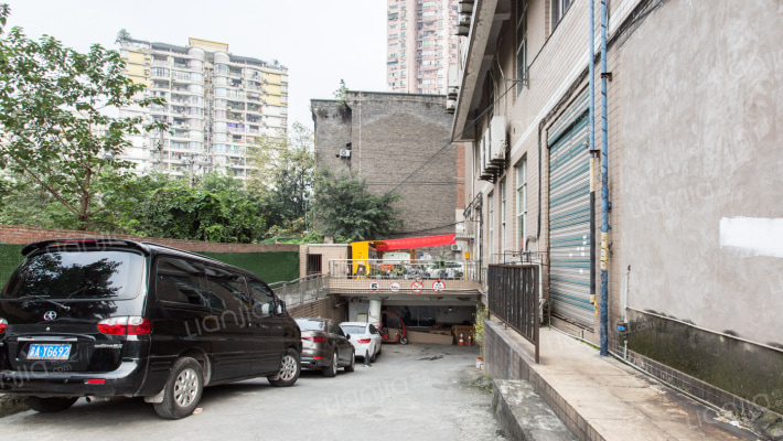 庆丰大厦外景图