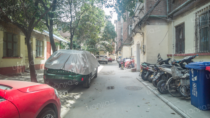 中原东路79号外景图