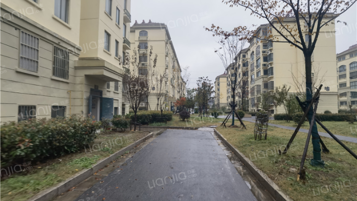 关城花苑北区外景图