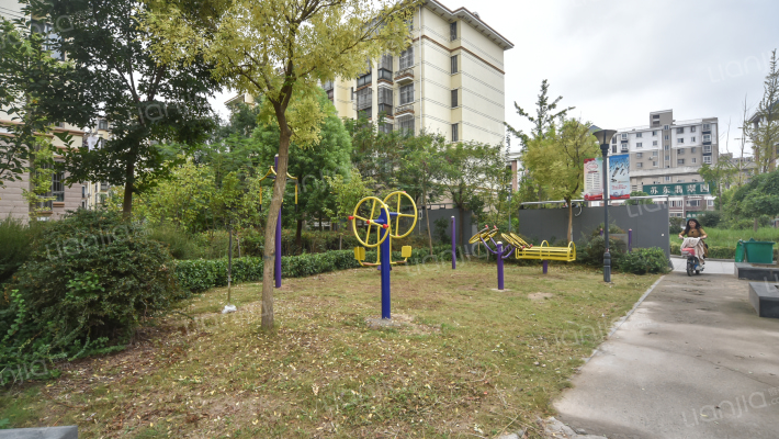 苏东翡翠园外景图