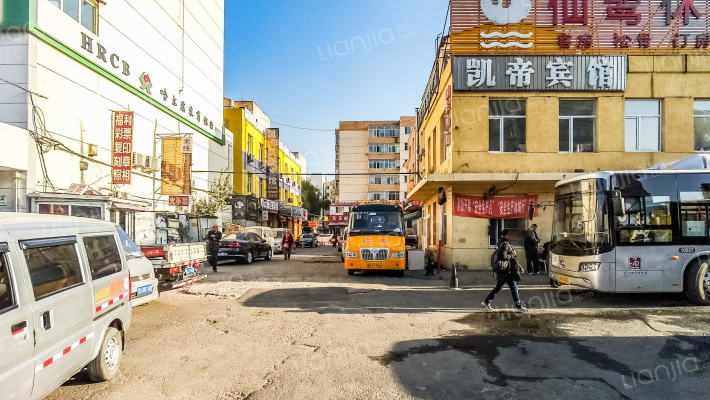 百合名苑(道里区)外景图