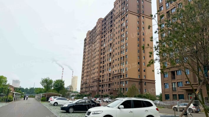 绿水华亭外景图