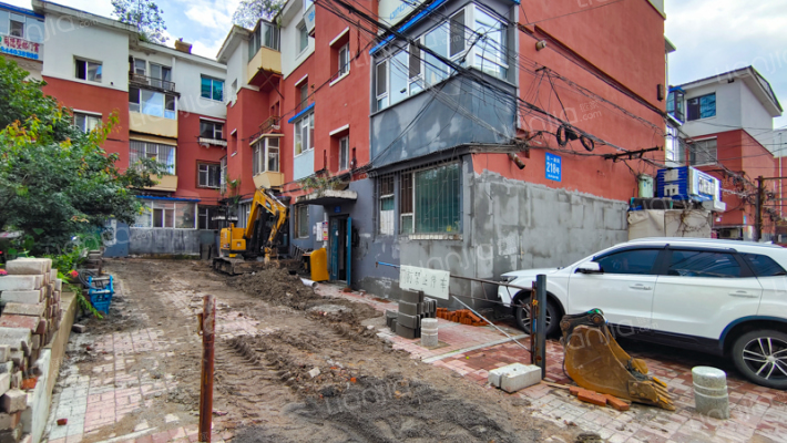 东一胡同外景图