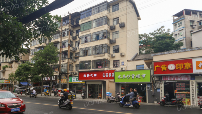 蔬菜公司宿舍外景图