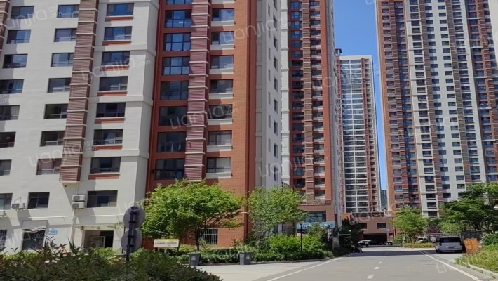 高家台周家夼社区外景图