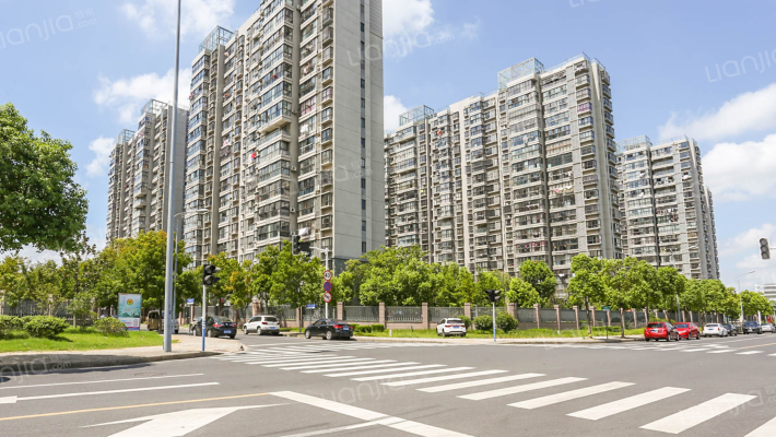 翰铂府北区外景图