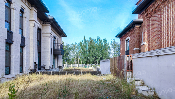 九章别墅外景图