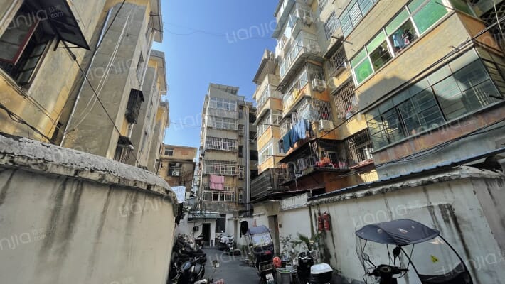 三府街梆剧团宿舍外景图