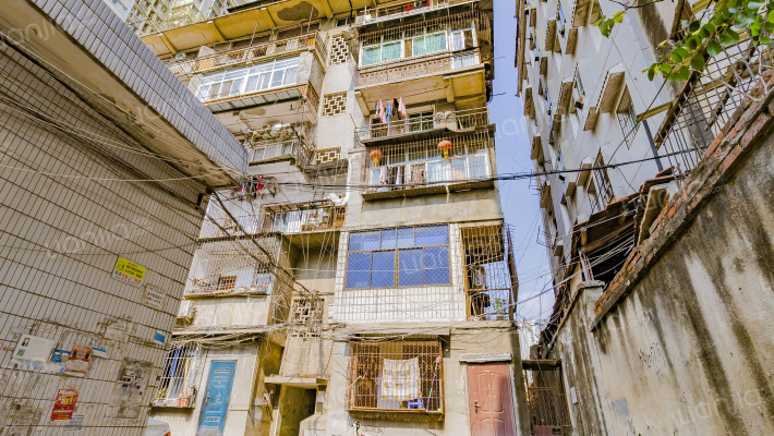 黄鹂路省构宿舍外景图