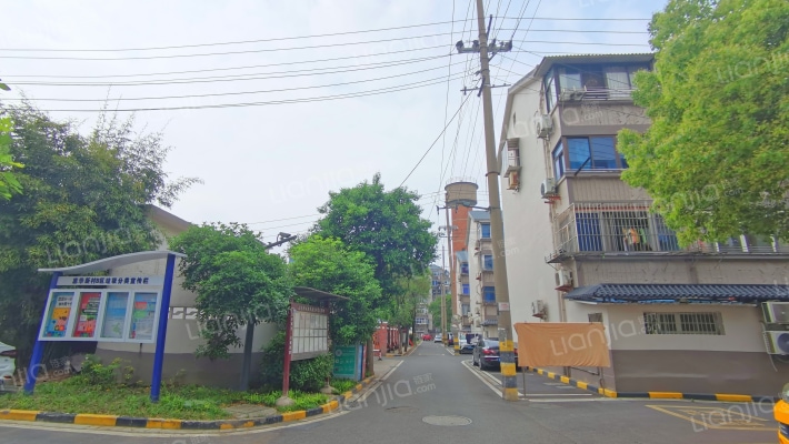 惠华新村B区外景图