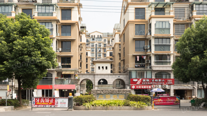 龙景名园外景图