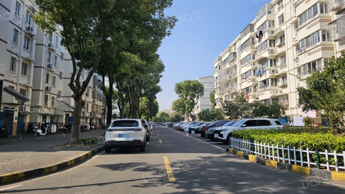 华通花园一区外景图