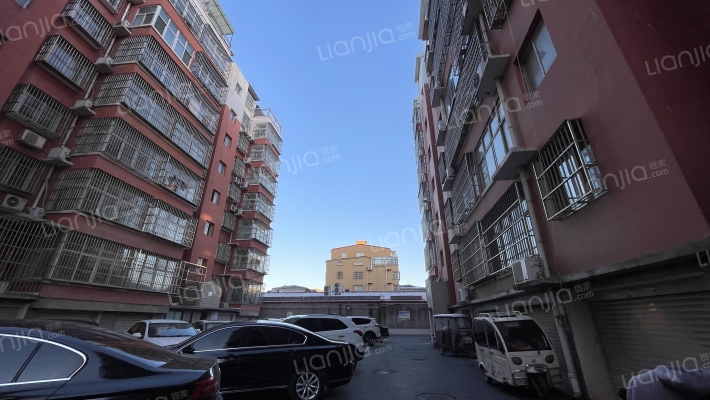 嘉豪小区外景图