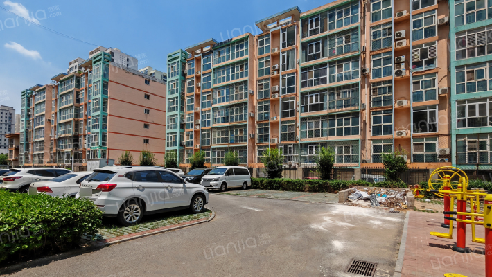 裕隆公寓外景图