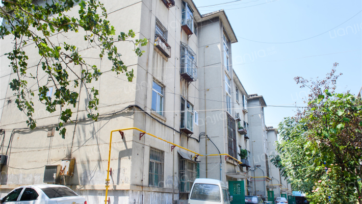 二化康平生活区外景图