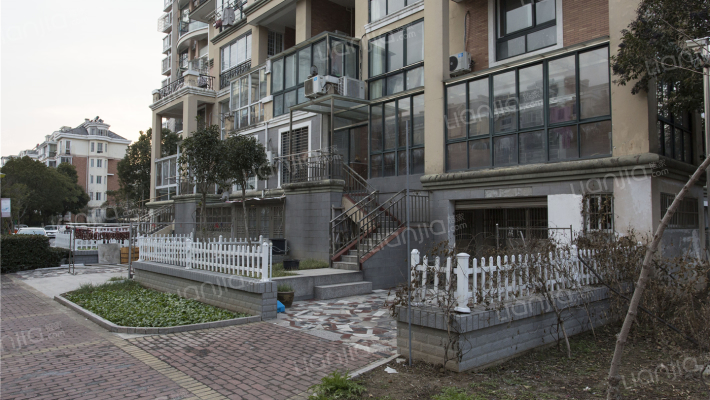 东方绿苑外景图