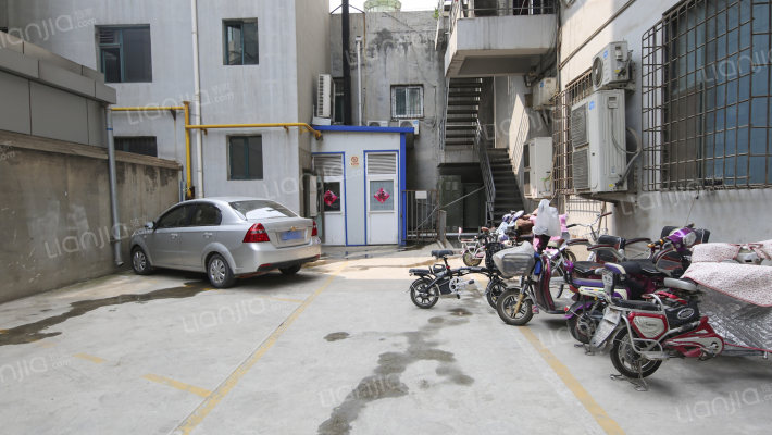 天玉公寓外景图