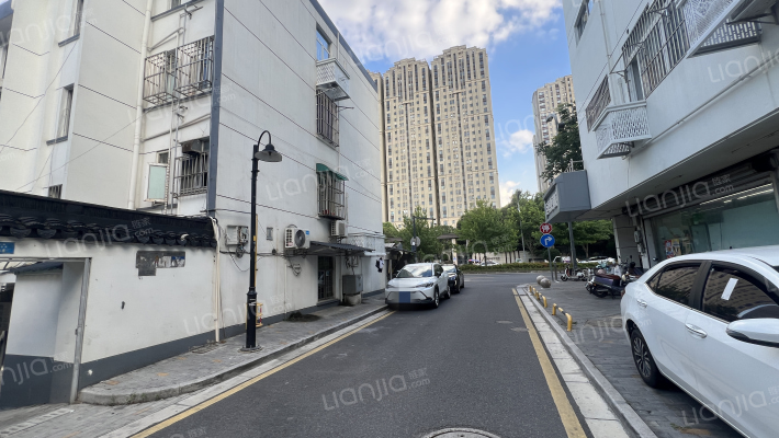 前文家巷13号小区外景图