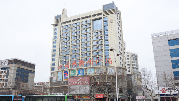 高鸿数码广场外景图