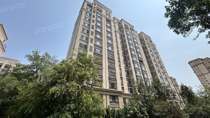 万科朗润园外景图