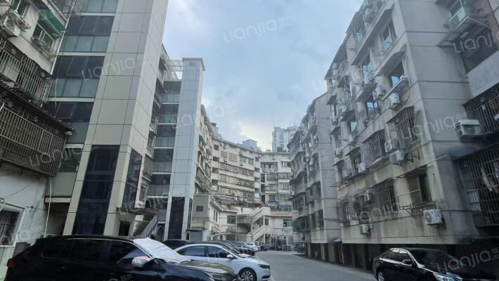 迎春小区外景图