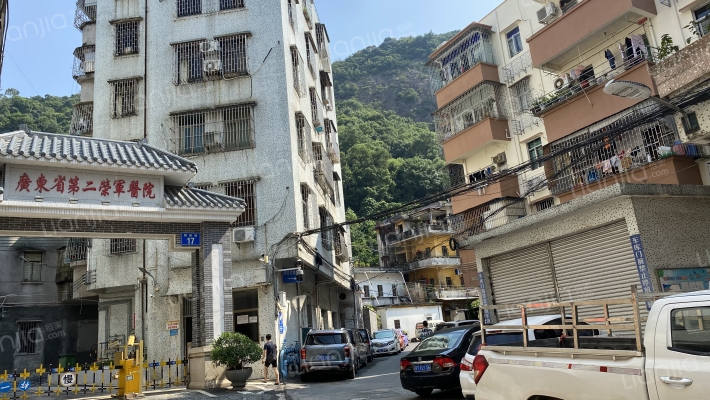 朝新横巷外景图