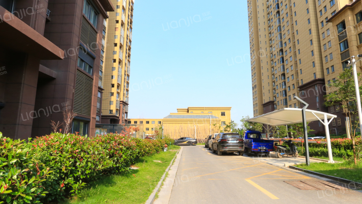 四季江南外景图